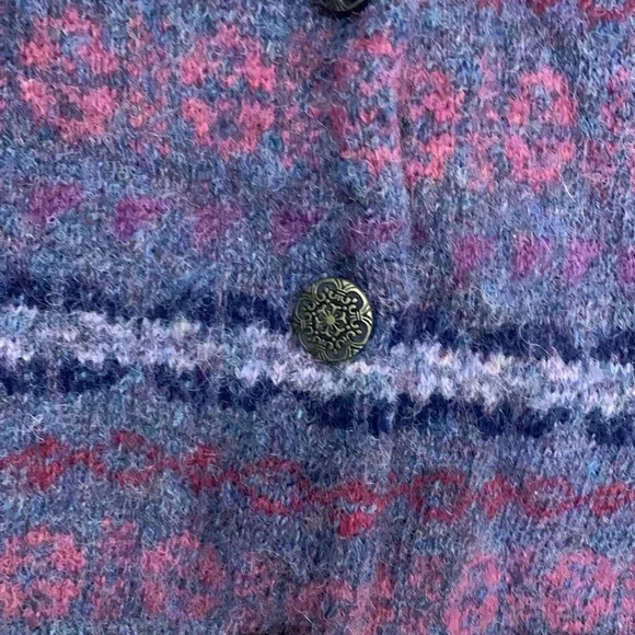 🔴SOLD🔴L.L. Bean 100% Wool Sweater - Picture 4 of 4